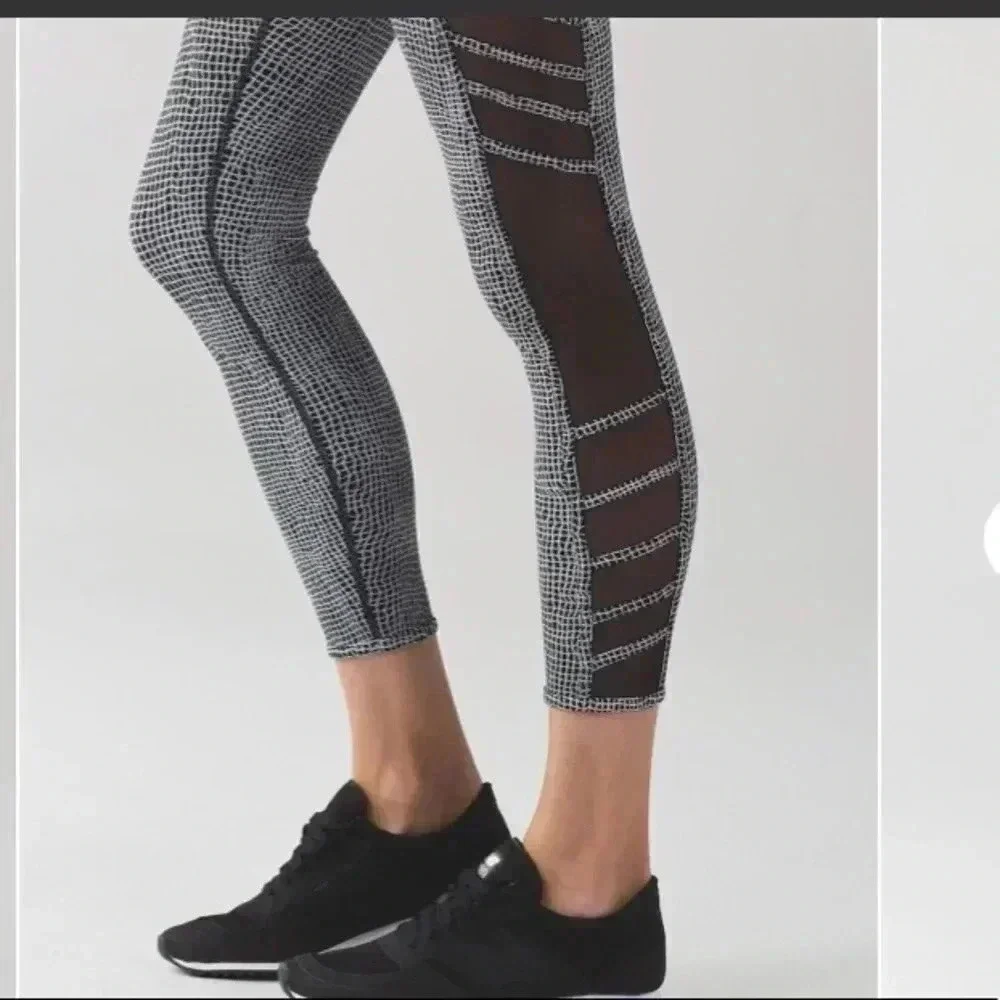 Lululemon wild and free tight